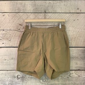 Lululemon bowline short 8”